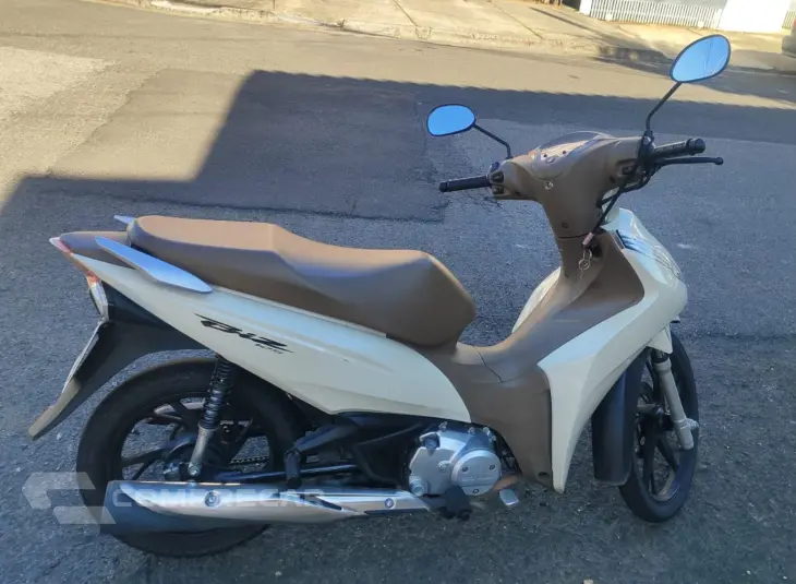BIZ 125