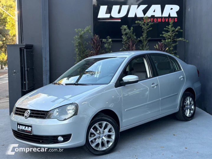 POLO SEDAN 1.6 MI 8V
