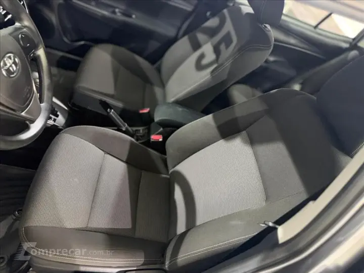 YARIS 1.5 16V Sedan XL