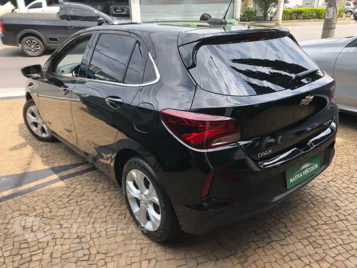 Onix 1.0 Turbo Flex Premier Automático