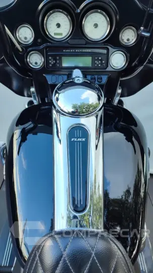 HARLEY-DAVIDSON STREET GLIDE