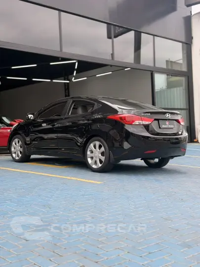 Elantra GLS 1.8 16V Aut.