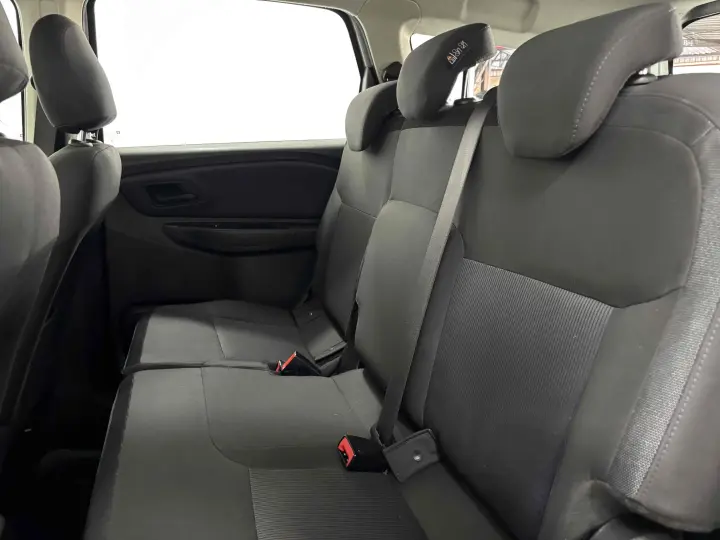 SPIN 1.8 LT 8V FLEX 4P AUTOMÁTICO