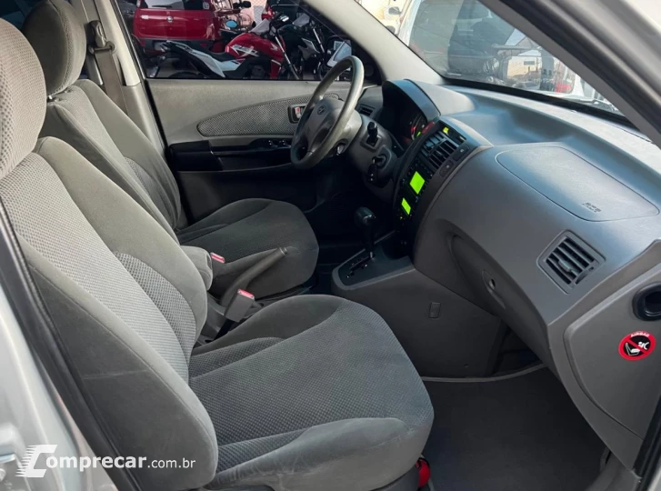 TUCSON 2.0 MPFI GLS 4X2 16V 143cv 2WD