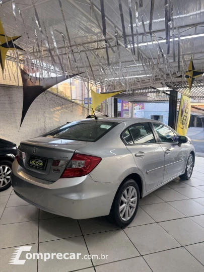 Civic Sedan LXR 2.0 Flexone 16V Aut. 4p
