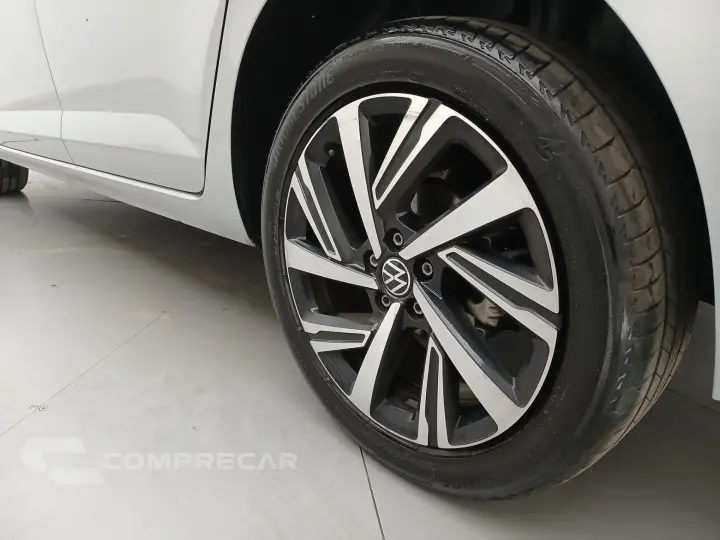 VIRTUS 1.0 200 TSI HIGHLINE AUTOMÁTICO