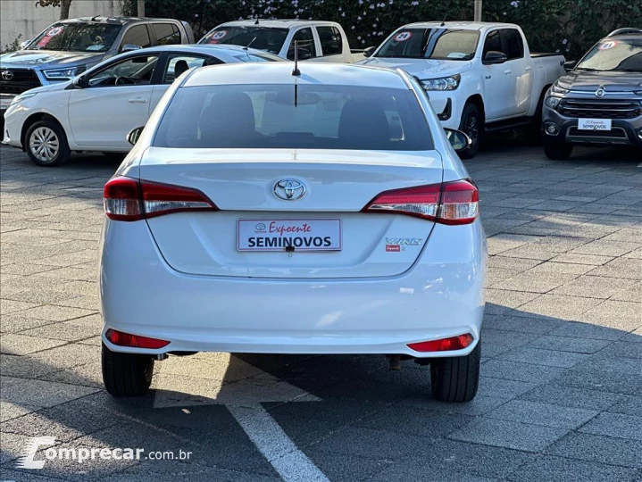 YARIS 1.5 16V FLEX SEDAN XL LIVE MULTIDRIVE