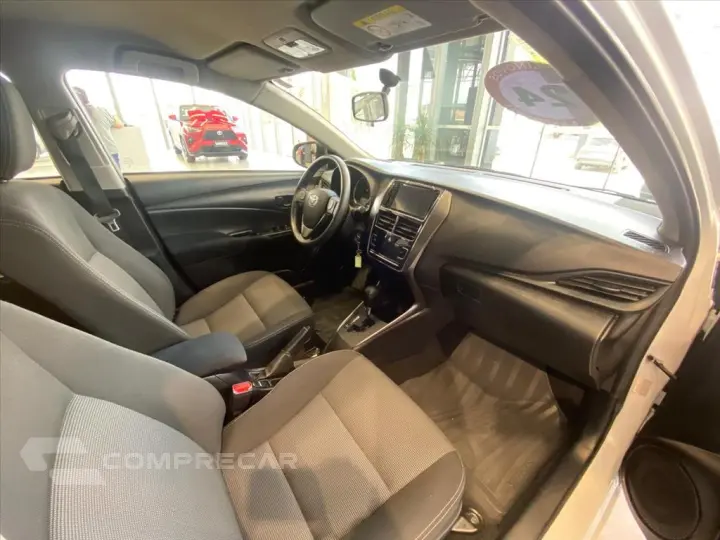 YARIS 1.5 16V FLEX SEDAN XL MULTIDRIVE