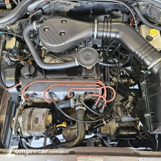 ESCORT 1.8I GL
