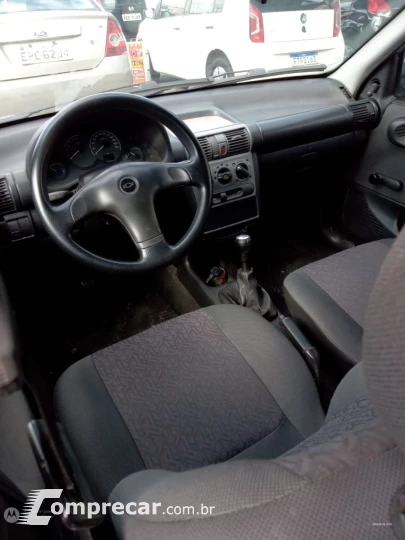 Classic Sedan 1.0 4P FLEX LIFE