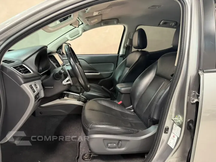 L 200 Triton 2.4 16V SPORT HPE 4X4 CABINE DUPLA TURBO DIESEL