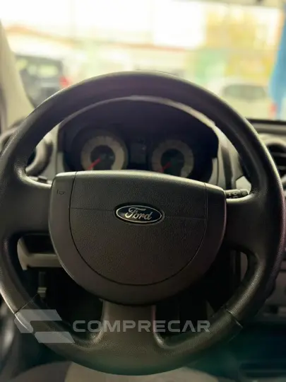 FIESTA 1.6 MPI Class Sedan 8V