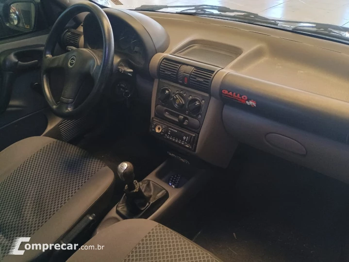Corsa sedan