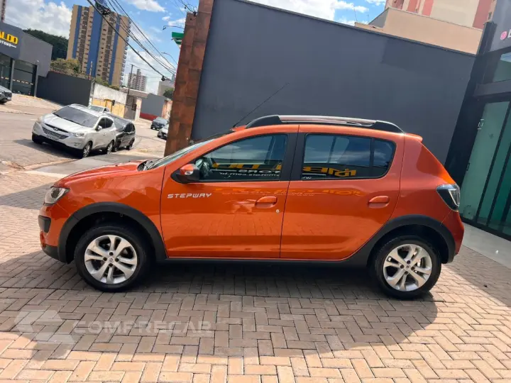 SANDERO STEPWAY EXP. Flex 1.6 16V 5p