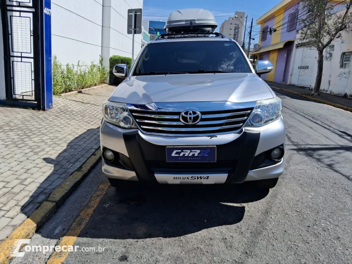 Hilux SW4 2.7 16V 4P FLEX SR 7 LUGARES AUTOMÁTICO
