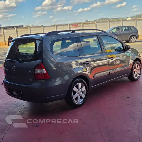 LIVINA GRAND SL 1.8 16V Flex Fuel Aut.