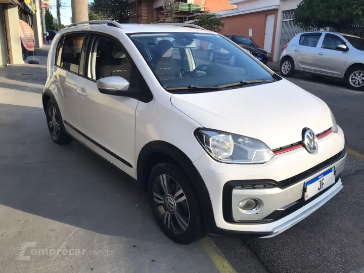 CROSS UP 1.0 TSI 12V