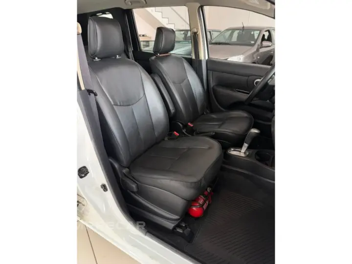 LIVINA 1.8 SL 16V FLEX 4P AUTOMÁTICO