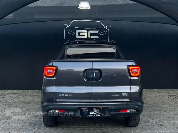 TORO 1.3 TURBO 270 FLEX FREEDOM AT6