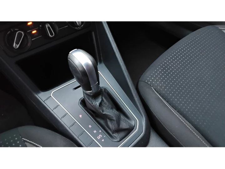 VIRTUS 1.0 200 TSI COMFORTLINE AUTOMÁTICO