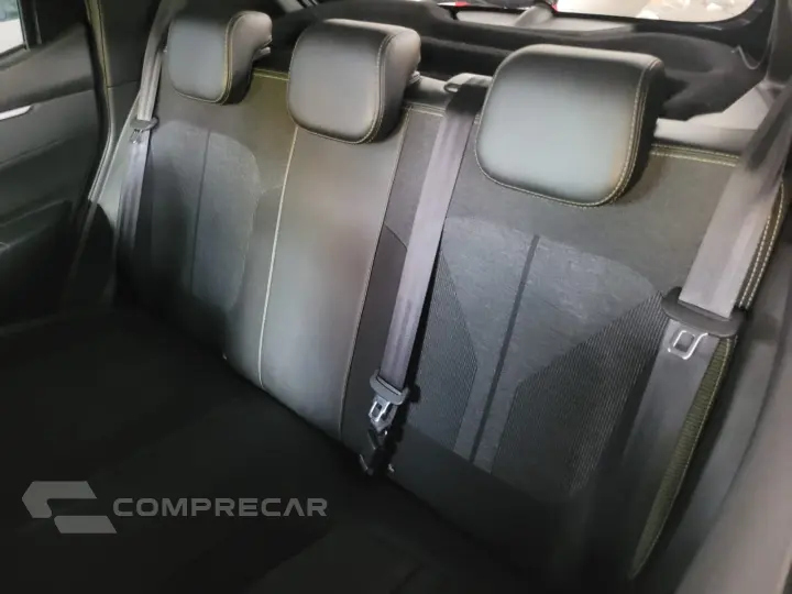 Kwid KWID OUTSIDER 1.0 Flex 12V 5p Mec.