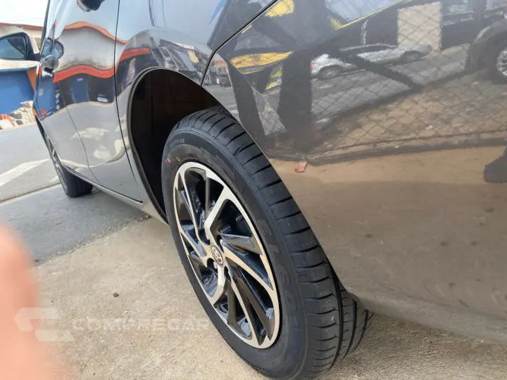 YARIS 1.5 16V Sedan XLS