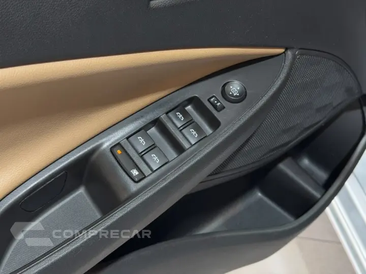 ONIX 1.0 TURBO FLEX PREMIER AUTOMÁTICO
