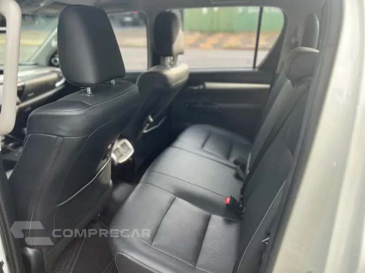 HILUX 2.8 D-4d Turbo CD SRX 4X4