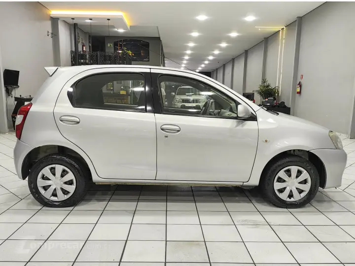 ETIOS XS  1.3 Flex 16V 5p Mec.