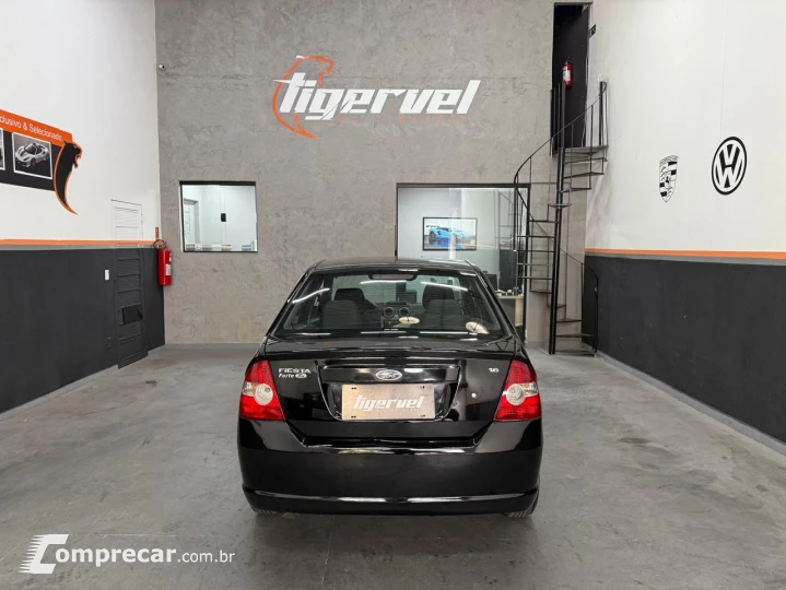 FIESTA 1.6 SE Sedan 16V