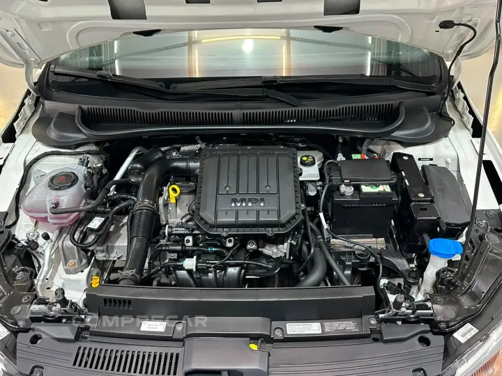 Polo Track 1.0 Flex 12V 5p