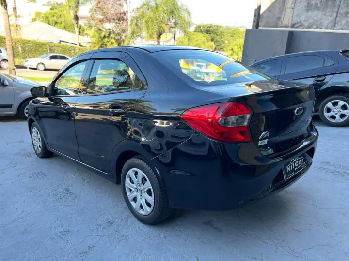 Ka+ Sedan 1.0 SE/SE PLUS TiVCT Flex 4p