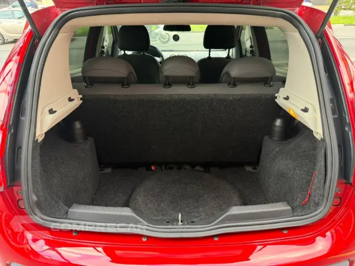 Palio ATTRACTIVE 1.4 EVO Fire Flex 8v 5p