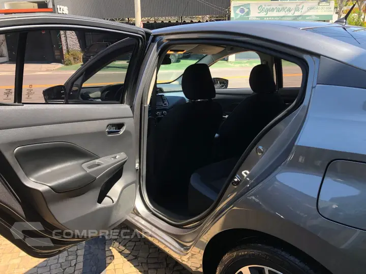 Versa 1.6 16V Flex Advance Xtronic