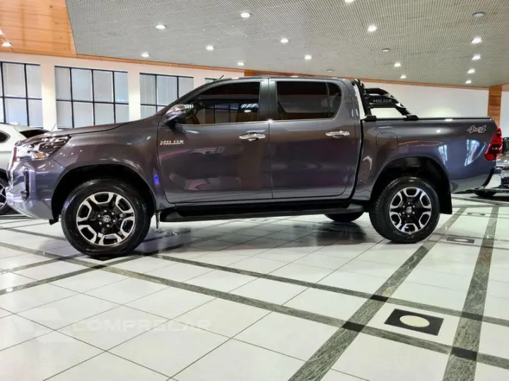 HILUX CD SRX 4X4 2.8 TDI 16V DIESEL AUT