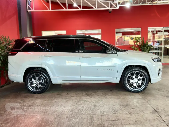 COMMANDER 1.3 T270 TURBO FLEX OVERLAND AT6