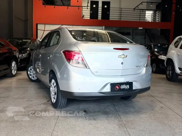PRISMA - 1.4 MPFI LT 8V 4P MANUAL