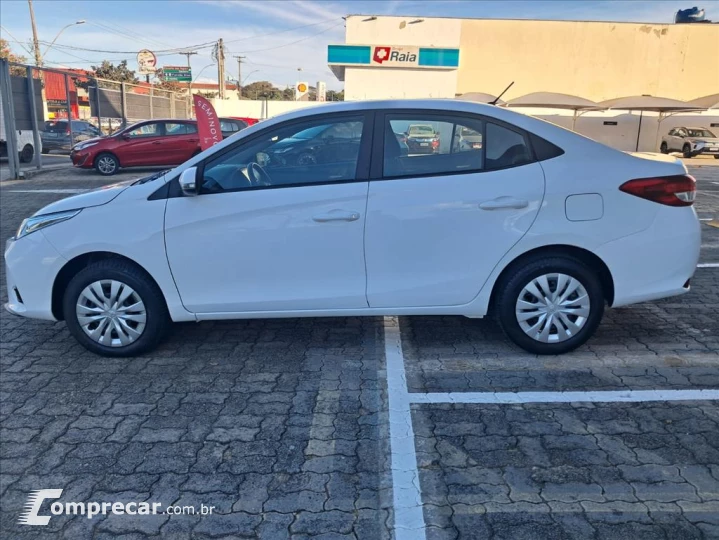 YARIS 1.5 16V FLEX SEDAN XL LIVE MULTIDRIVE