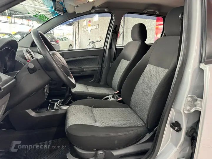 Fiesta 1.0 Rocam Hatch 8V Flex 4P Manual