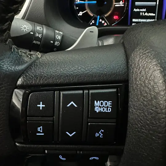 Hilux SW4 SRX 4x4 2.8 7 LUGARES TDI 16V Diesel Aut.