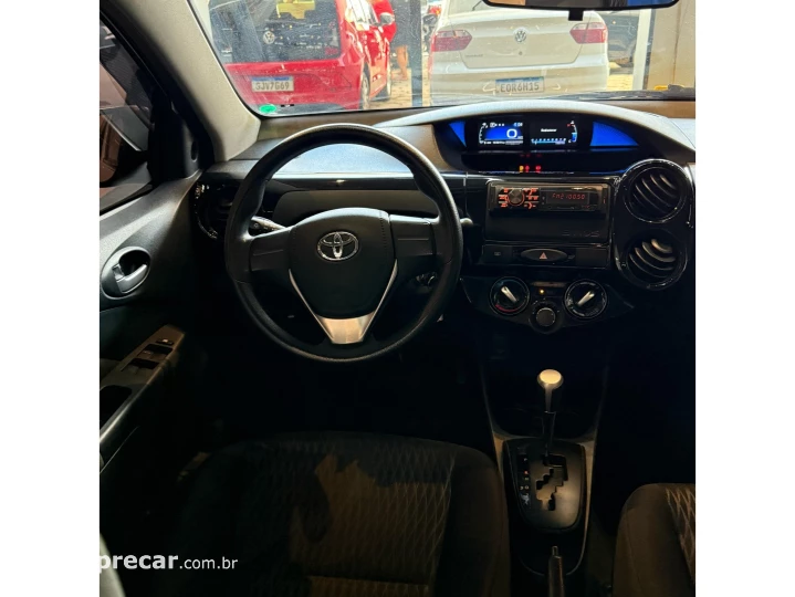 ETIOS 1.5 X SEDAN 16V FLEX 4P AUTOMÁTICO