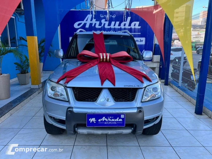 PAJERO TR4