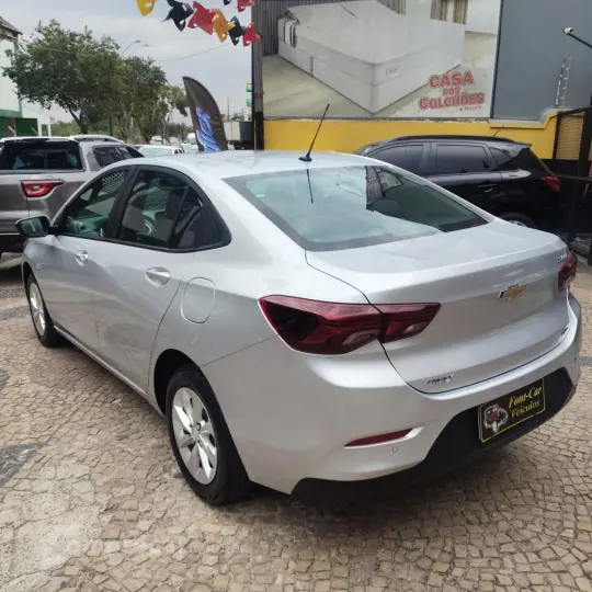 ONIX SEDAN Plus LTZ 1.0 12V TB Flex Mec.