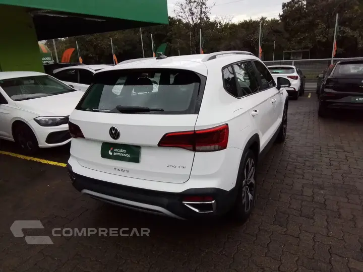 TAOS 1.4 250 TSI TOTAL FLEX HIGHLINE AUTOMÁTICO