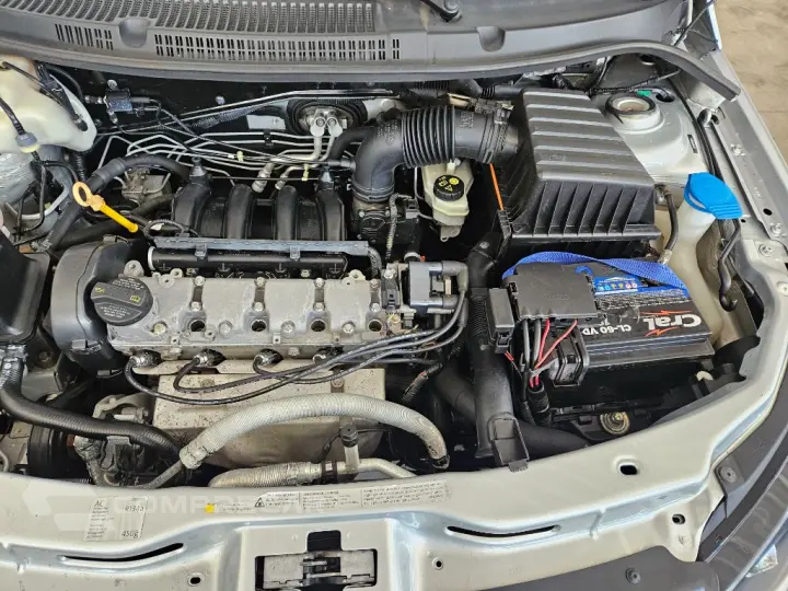 VOYAGE 1.6/1.6 City  Mi Total Flex 8V 4p