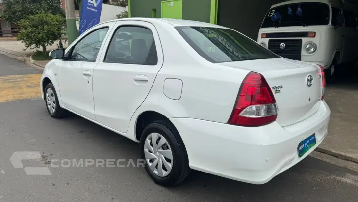 ETIOS 1.5 X Sedan 16V