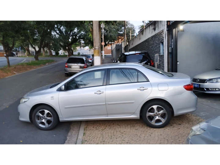 COROLLA 1.6 XLI 16V GASOLINA 4P AUTOMÁTICO