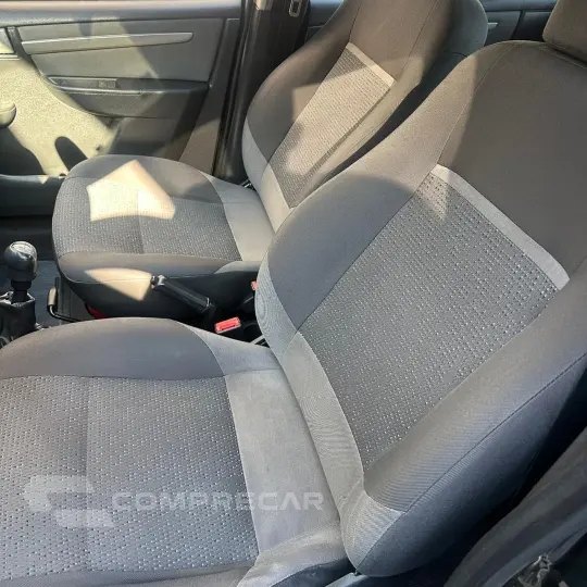 CELTA 1.0 MPFI LT 8V
