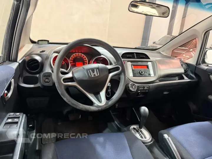 Fit 1.4 16V 4P LX FLEX
