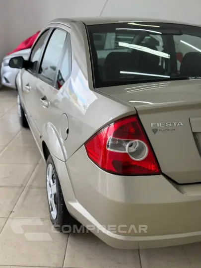 Fiesta Sed. 1.6 8V Flex 4p